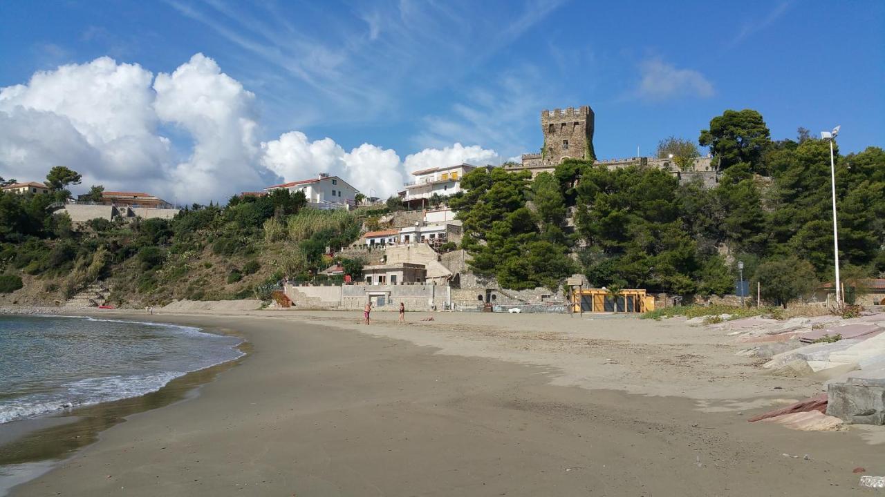Villa Martina Mare カザール・ヴェリーノ エクステリア 写真