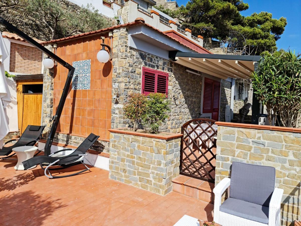 Villa Martina Mare カザール・ヴェリーノ エクステリア 写真