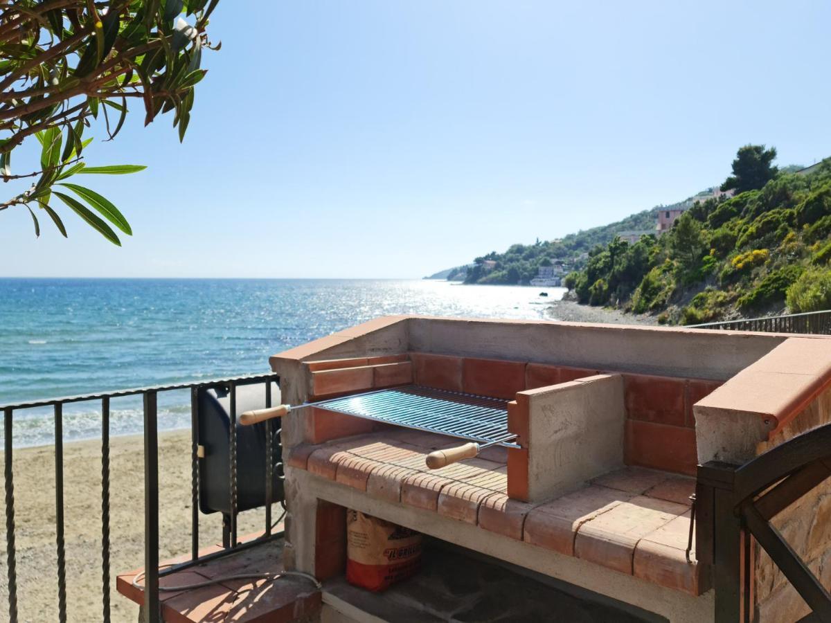 Villa Martina Mare カザール・ヴェリーノ エクステリア 写真